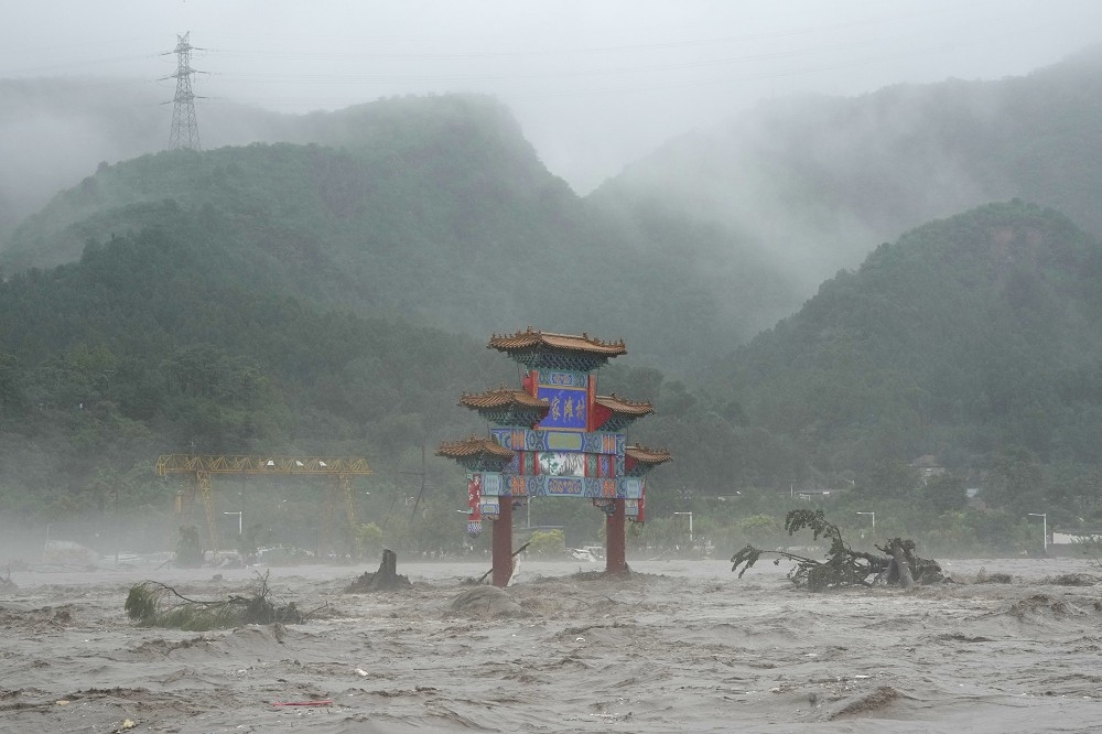 中国华北持续遭遇强降雨的侵袭。（美联社）(photo:UpMedia)