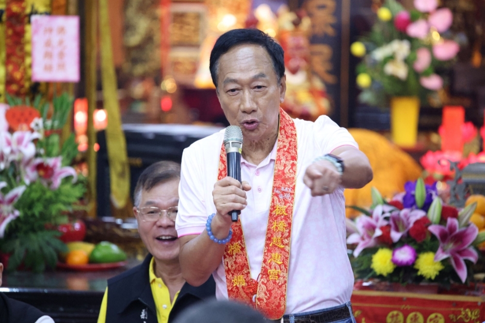 藍白陣營總統參選人已相繼提出能源政策，各界褒貶不一，郭台銘則始終保持沈默，但其內心恐是五味雜陳。（攝影：陳愷巨）