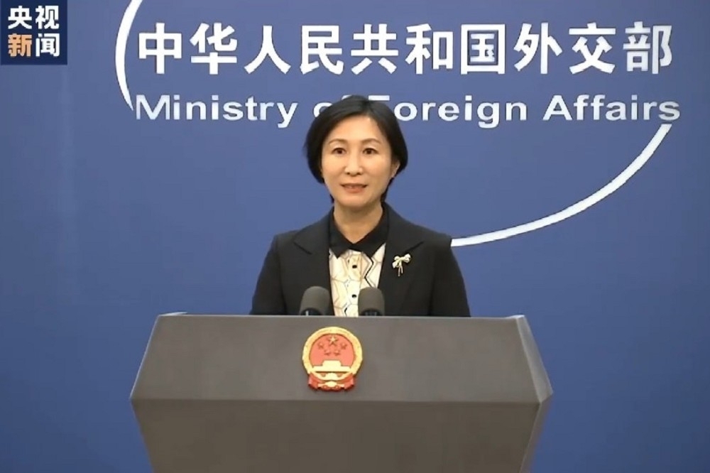 中國外交部發言人毛寧11日主持記者會。（截自央視）