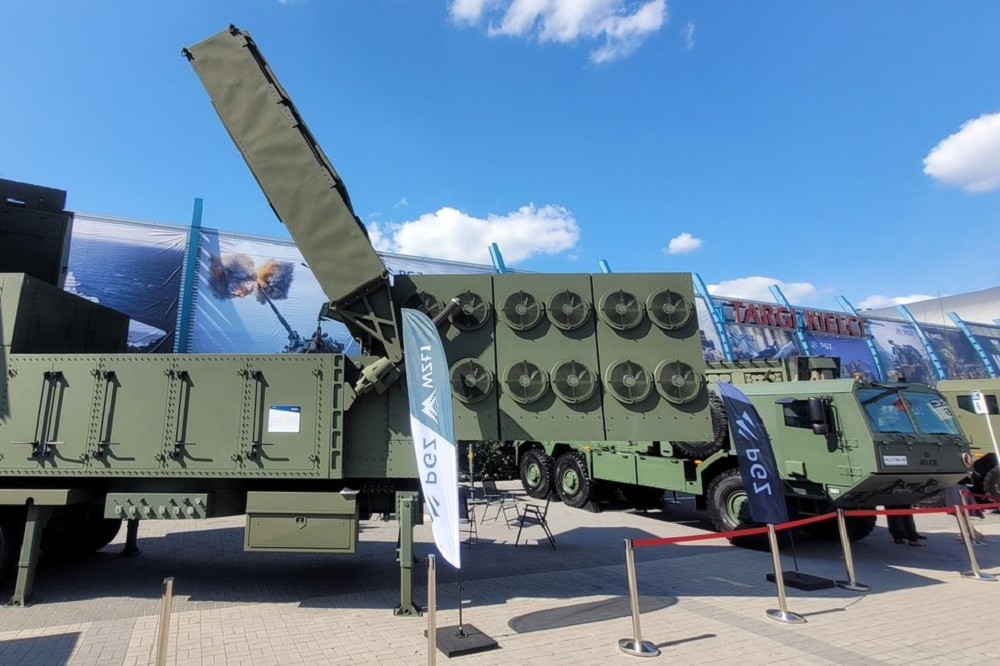 LTAMDS雷達系統在波蘭「國際防衛工業展」（MSPO）亮相。（取自波蘭軍備局推特）