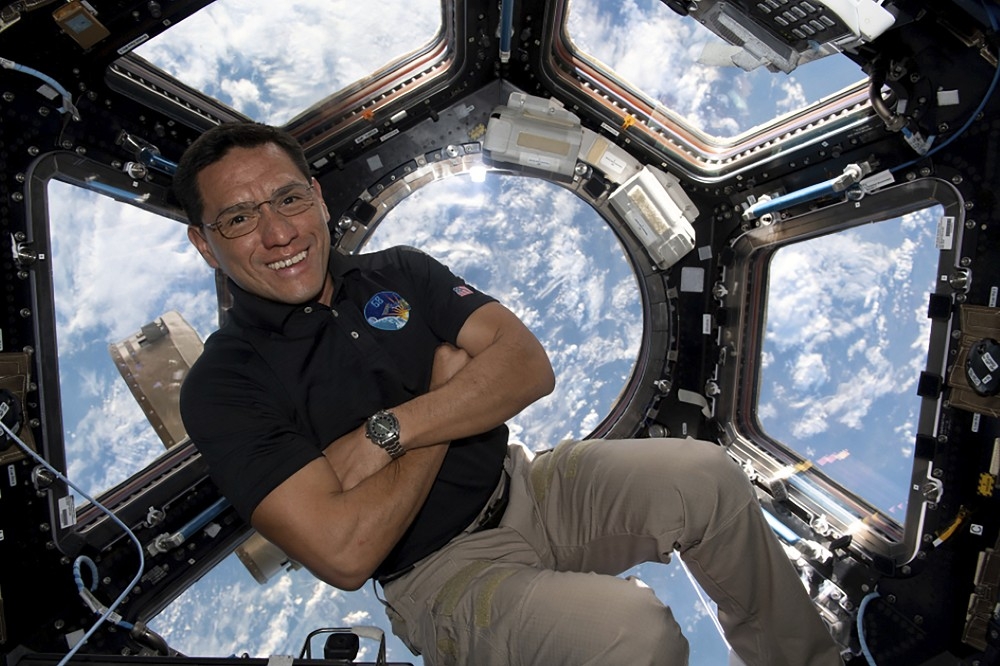 美國太空人盧比歐創下在國際太空站連續生活超過355天的紀錄。（美聯社）