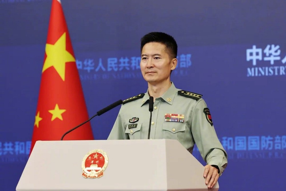 中國國防部發言人譚克非14日抨擊美國對台軍售。（取自微博）