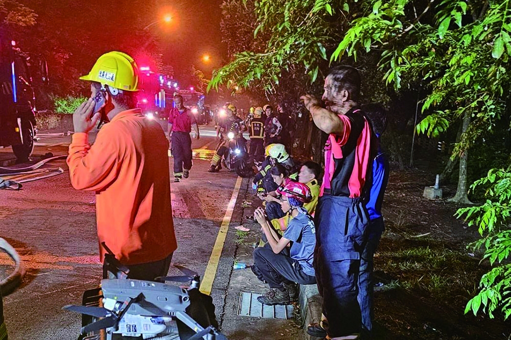 屏東工廠爆炸現場又找到一名死者，但身分仍待確認。（取自爆廢公社）