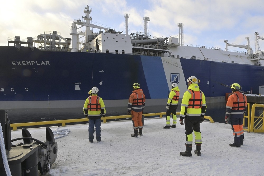 連接芬蘭與愛沙尼亞的天然氣管線「波羅的海連接管」遭破壞。圖為芬蘭因戈港的液化天然氣接收站。（美聯社）