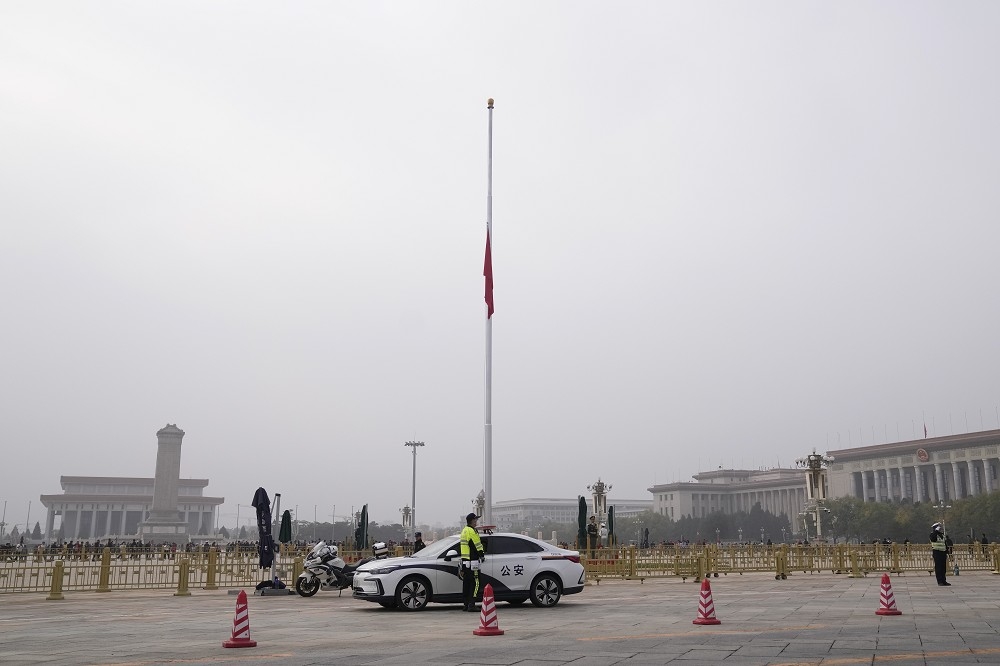 今天是李克强告别式，北京天安门广场高度戒备。（美联社）(photo:UpMedia)