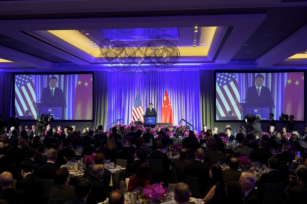 习近平15日出席美国商界人士为主的晚宴，但其谈话被部分出席者认为只是一场政治秀。（美联社）(photo:UpMedia)