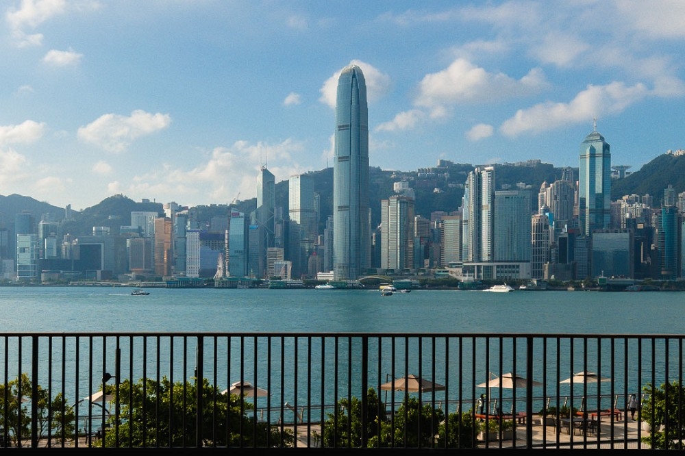 兩大會計師事務所要求高管前往香港時，使用「拋棄式手機」。（取自香港旅遊發展局FB）