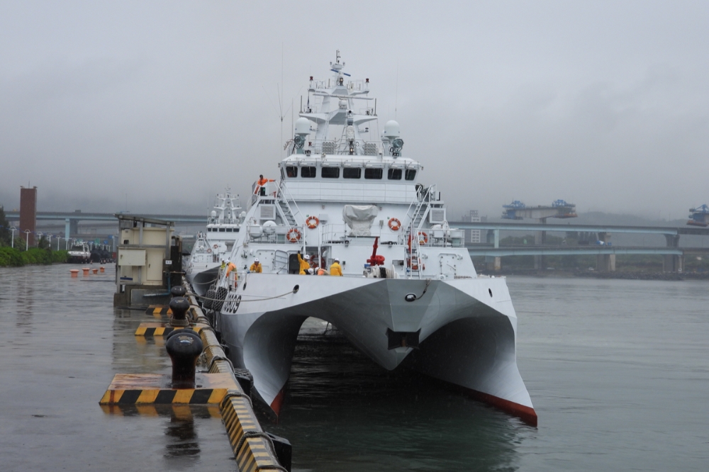海巡署第7艘安平級巡防艦萬里艦，4日順利抵達台北港海巡基地。（海巡署提供）
