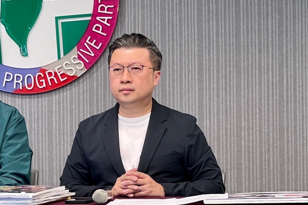 民進黨發言人張志豪公布大選最新CF影片。（民進黨提供）