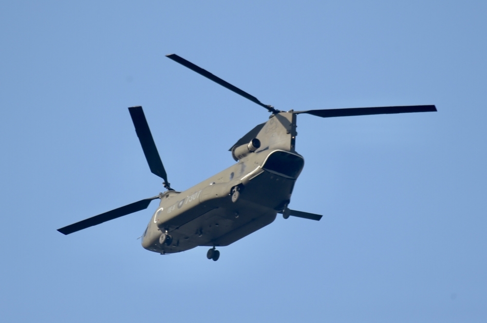 針對中國以4.8億利誘我國飛行員駕機叛逃，黑熊學院認為，中國要的恐怕是那台CH-47「契努克」直升機（如圖）。（資料照片／張哲偉攝）