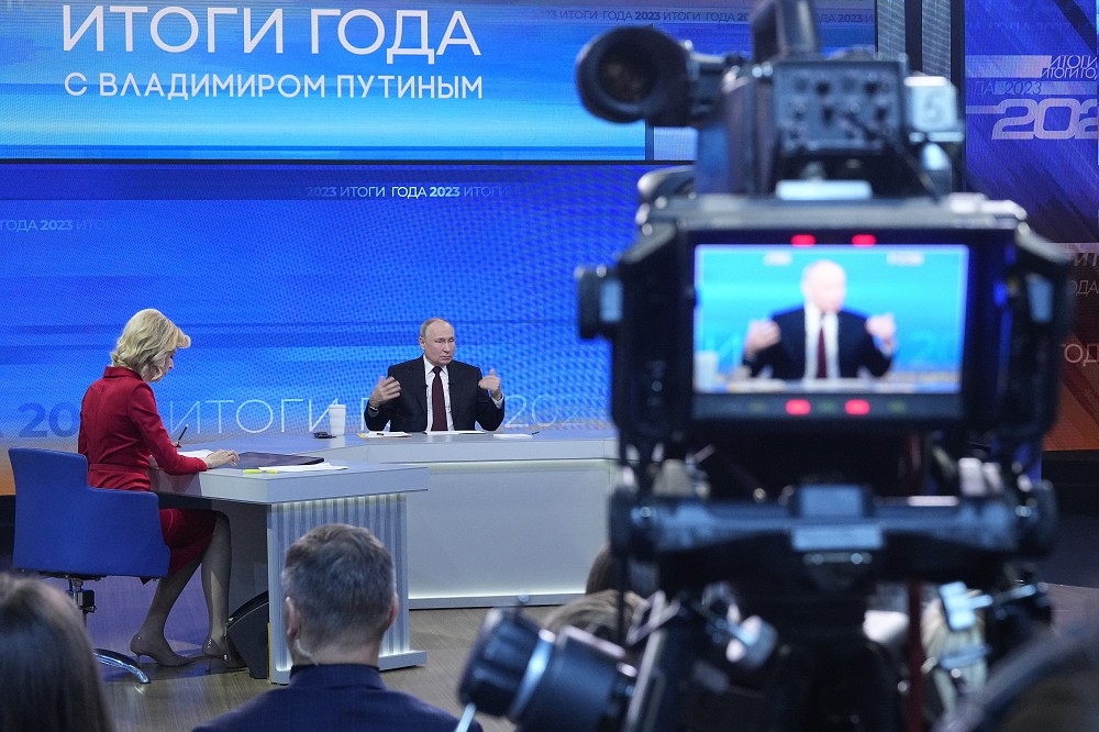 俄羅斯總統普丁14日在莫斯科舉行年終記者會。（美聯社）