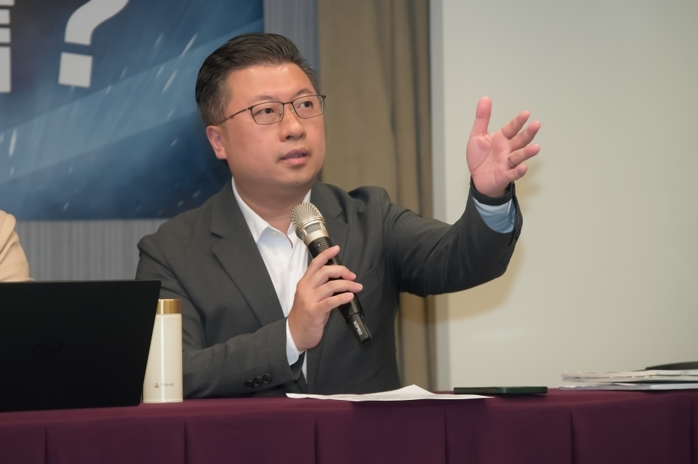民进党发言人张志豪指出柯文哲还有2大违法争议必须说清楚。（资料照片／杨约翰摄）(photo:UpMedia)