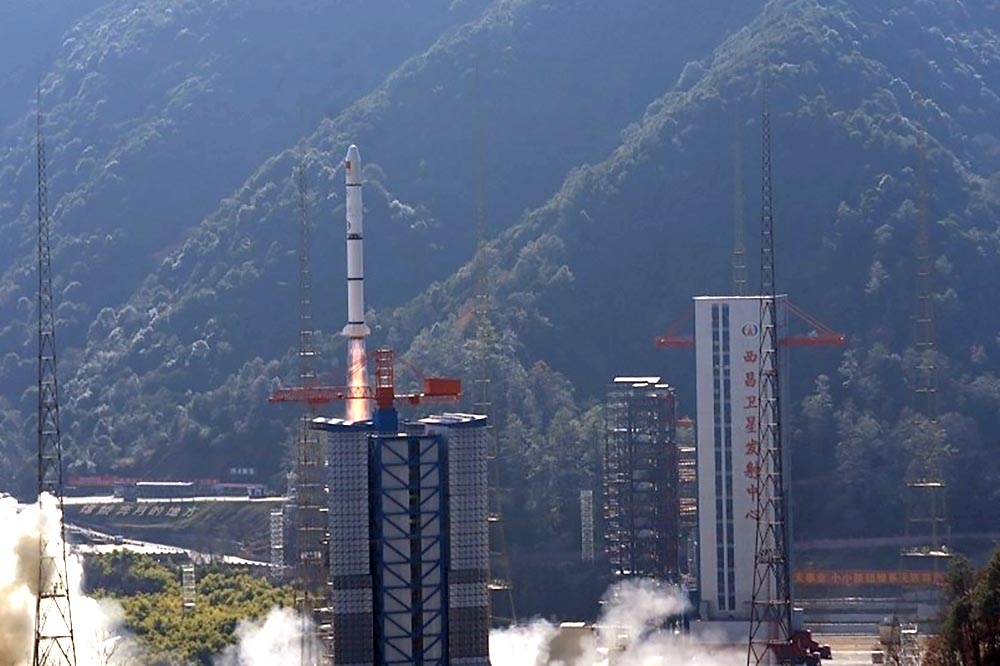中國今天將2次發射火箭，國防部稍早聲明將全程監控。（取自央視微博）