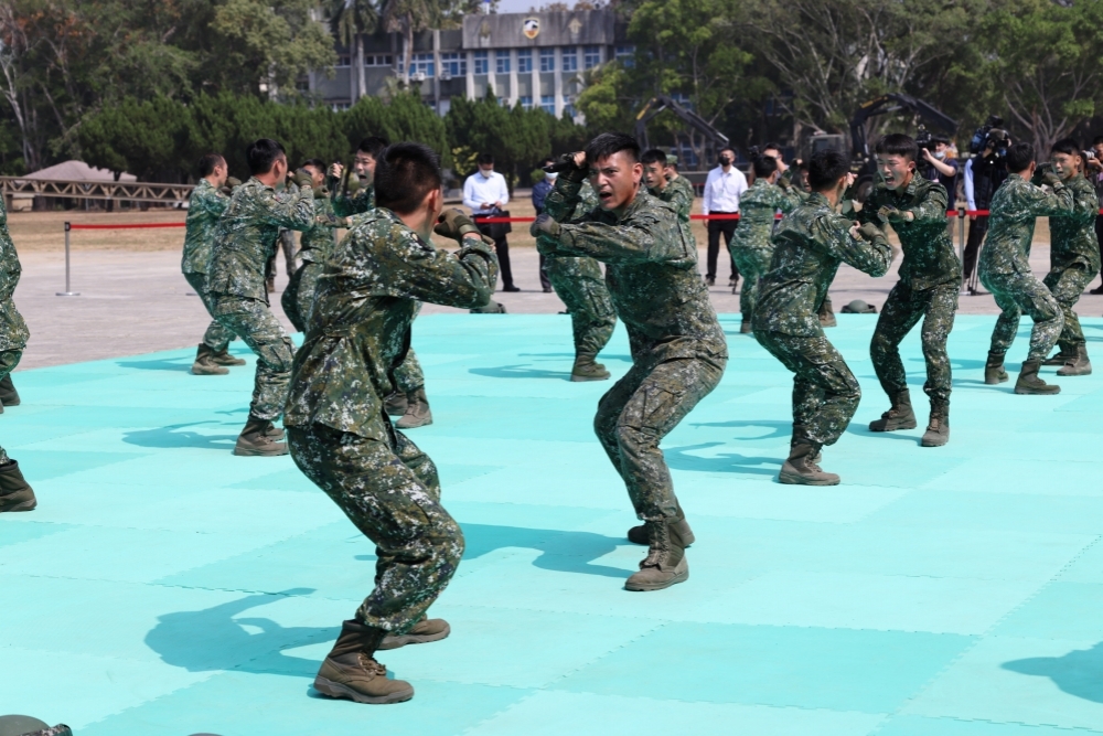 國防部表示，義務役男若鑑測總評不合格，不得支領1萬800元專業加給。（資料照片／陳愷巨攝）