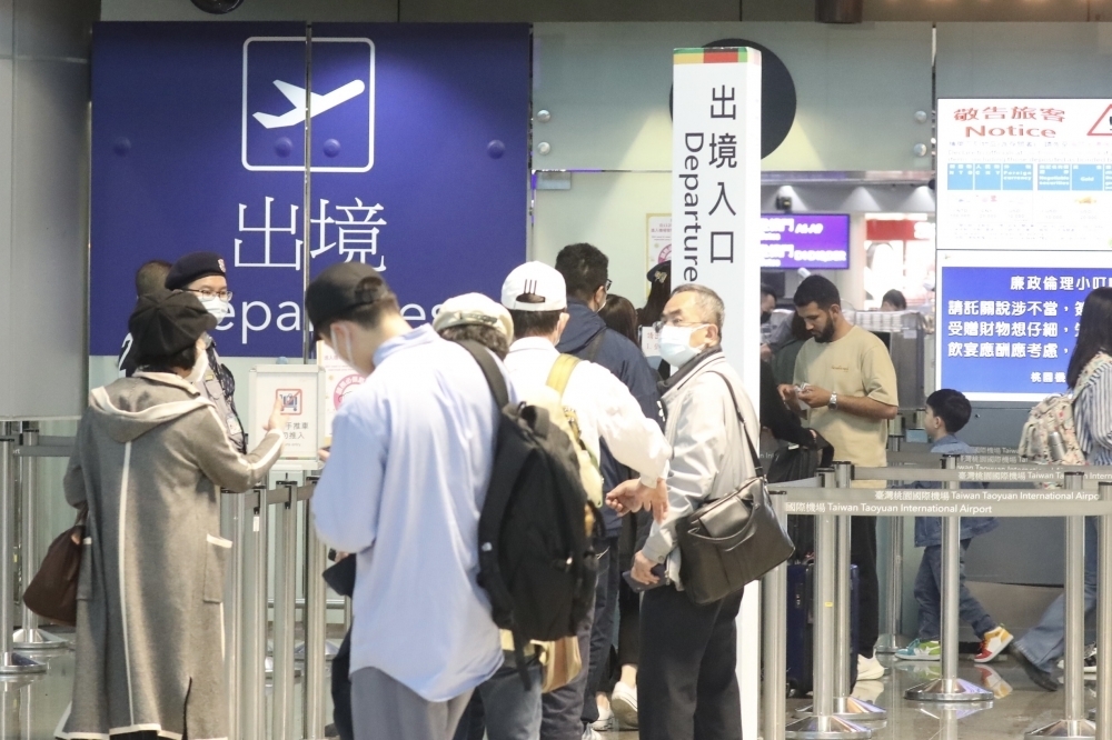 桃園國際機場公司今天（26日）宣布，將與日本出入國在留管理廳合作實施「台日機場入境事先確認」作業，預估有將近6千名旅客受惠。（資料照片／王侑聖攝）