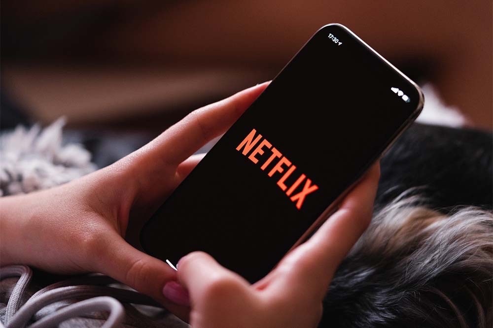 近日不少台灣用戶遇上手機、平板、電腦無法使用Netflix觀看的情況，被質疑Netflix開始加強打擊台灣寄生帳號。（取自pixabay）