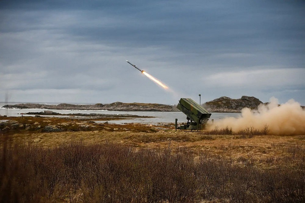 挪威政府增購NASAMS防空系統，進一步強化該國整體防禦能力。（取自康士伯公司網站）