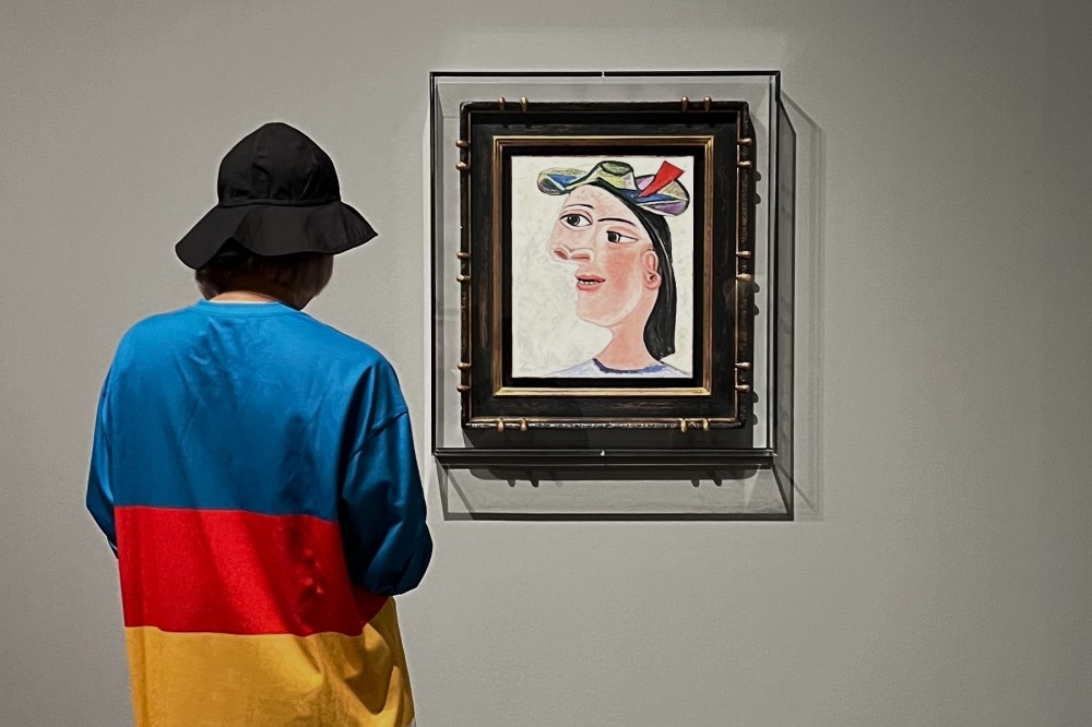 立體派美術史巨匠畢卡索作品〈Buste de Femme〉，創作於 1938 年。（英國泰德現代美術館提供）