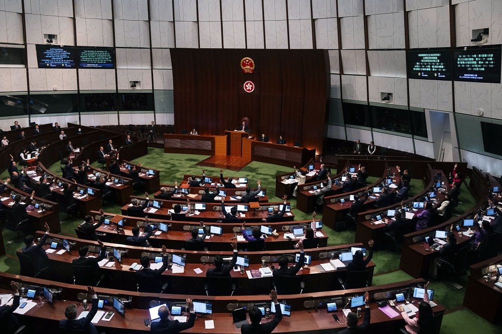 香港立法會19日三讀通過，《維護國家安全條例》草案港府將在23日刊憲，同日生效。（美聯社）