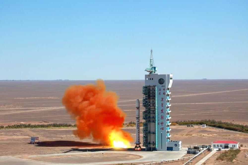國防部今天證實今天下午1點27分左右，中國在甘肅酒泉衛星發射中心，執行運載火箭搭載衛星發射任務。（取自中國百科）