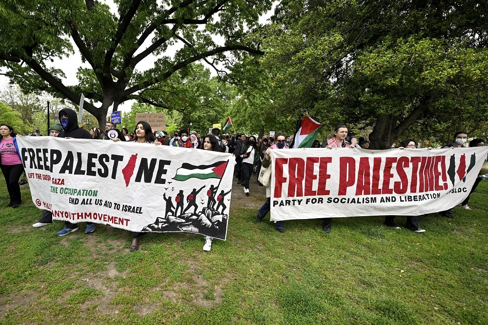 美國各地大學支持巴勒斯坦的抗議活動仍在延燒。（美聯社）
