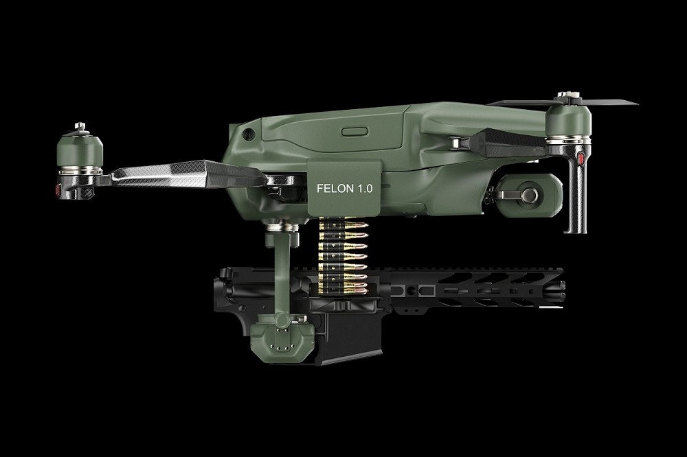 加裝5.56公厘步槍後，原廠宣稱可用來攔截敵方無人機的Felon1.0無人機。（取自Military Leak）