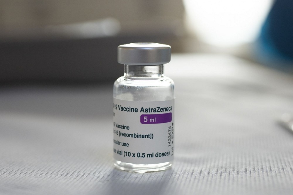 AZ表示，由於新冠疫情以來可用的更新版疫苗過剩，將在全球回收旗下疫苗「Vaxzevria」。（美聯社）