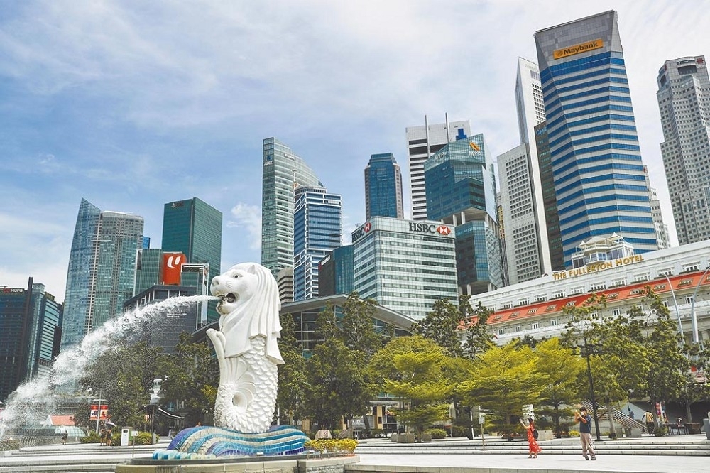 在亞洲國家之間，新加坡碳稅起徵最早、現階段價格最高令人咋舌。（資料照片／美聯社）