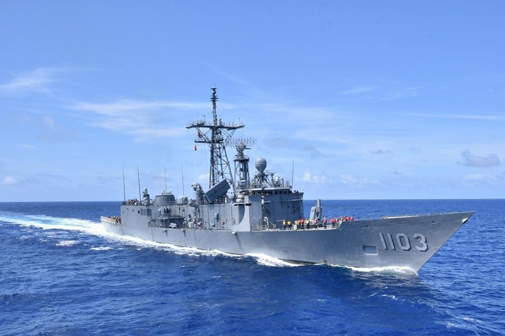 消息人士透露，台美雙方海軍曾在4月時「巧遇」後舉行海上聯演。（取自中華民國海軍）