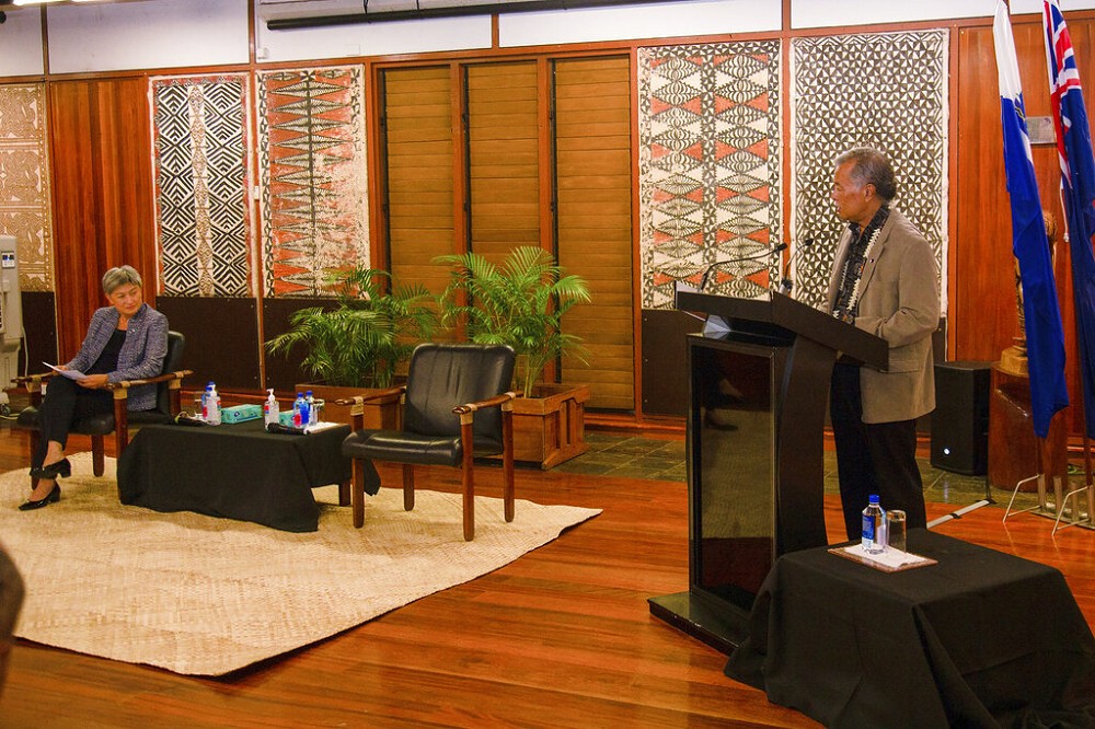 澳洲外長黃英賢訪問斐濟