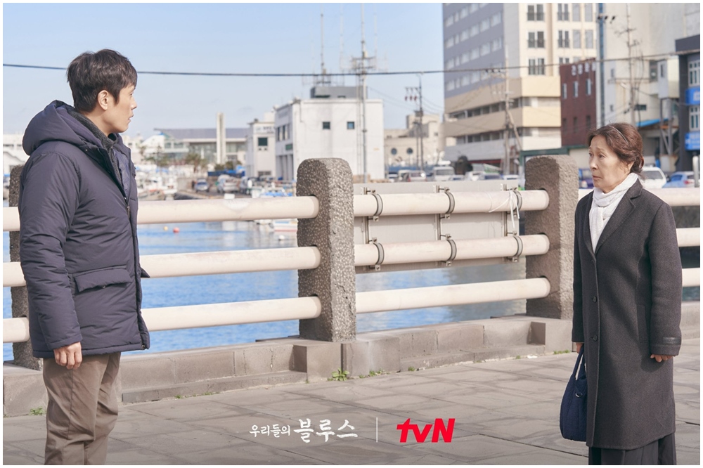 韓劇《我們的藍調時光》李秉憲與金惠子飾演母子