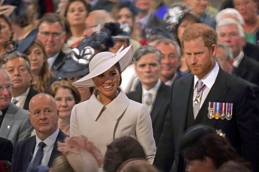 哈利和梅根6月出席英國女王登基70周年白金禧活動