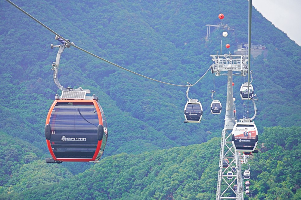 三岳山湖水纜車