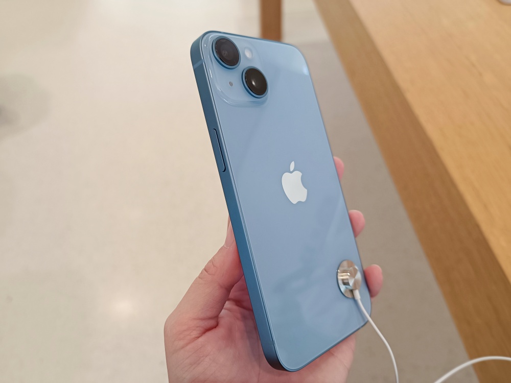 iphone14 藍色