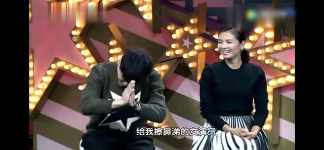 劉濤爆料拍《琅琊榜》哭戲親手幫胡歌擦鼻涕，讓他當場很害羞。