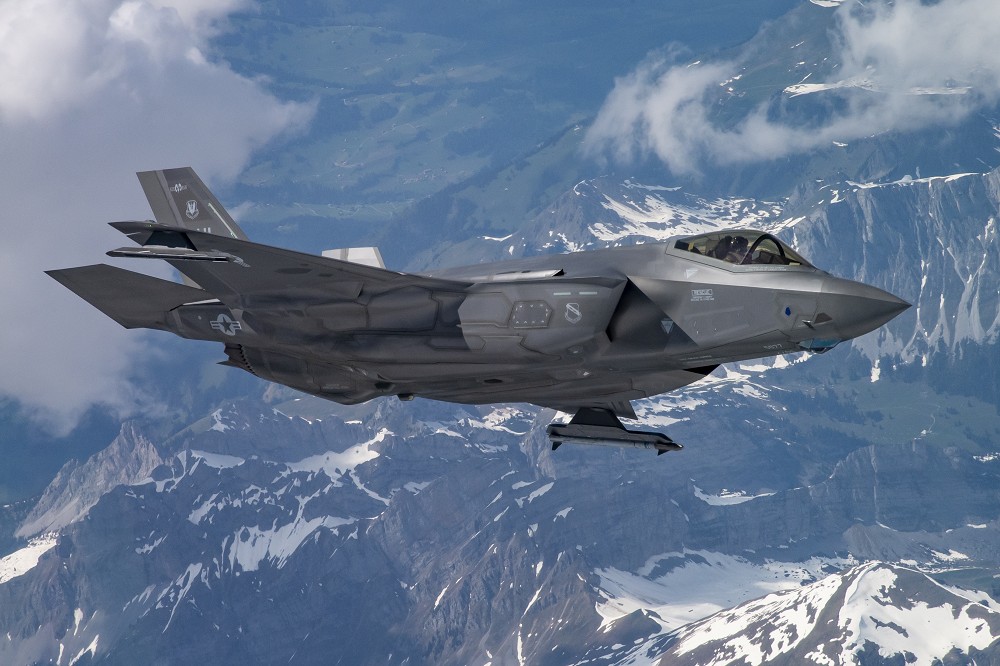 瑞士敲定購買36架F-35A戰機的合約