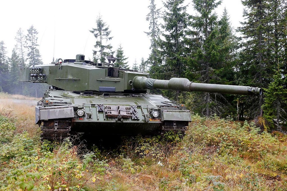挪威陸軍現役的豹2A4 NO