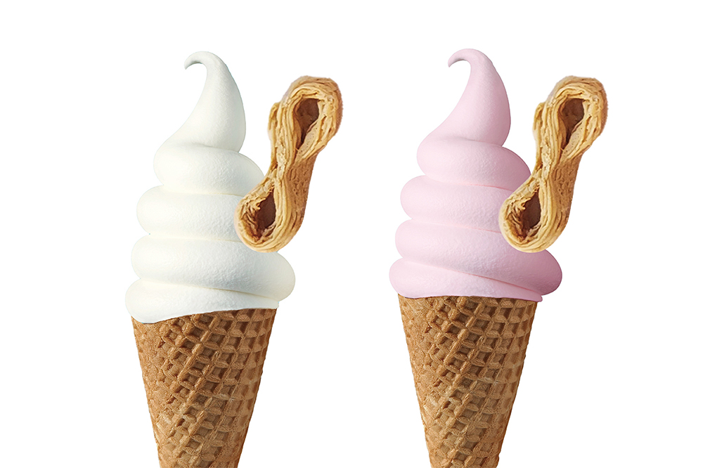 六月初一Ｘ九州鬆餅瓦芙「草莓起司霜淇淋、日本北海道四葉牛奶霜淇淋」售價 150 元