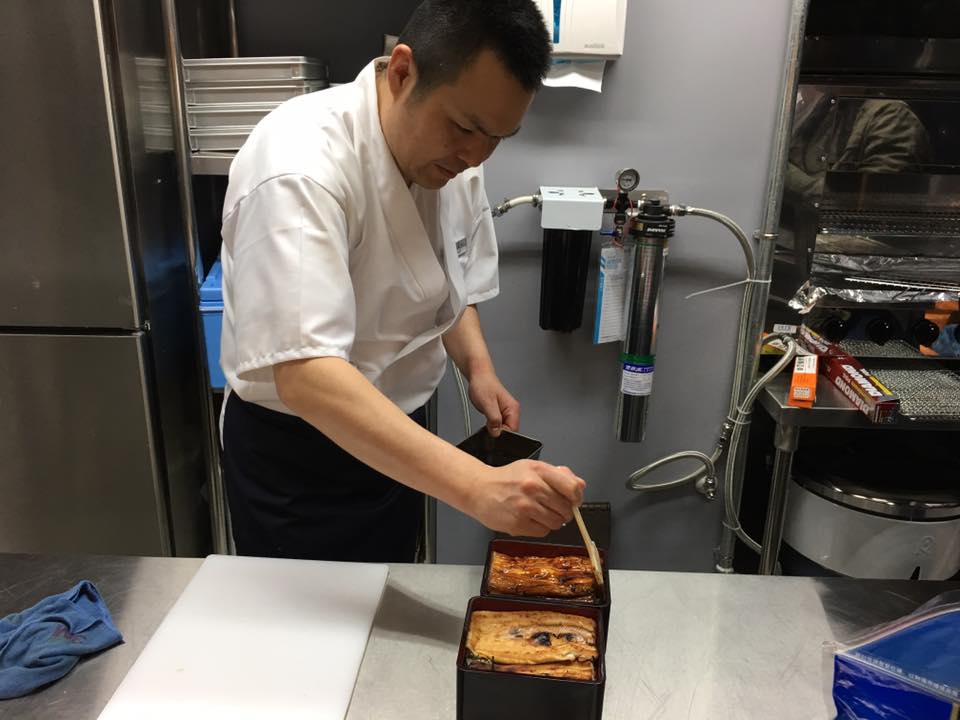 主打以星鰻料理的「日本橋玉井」選用的品種不同於台灣一般餐廳，全部皆是日本冷凍進口的野生星鰻