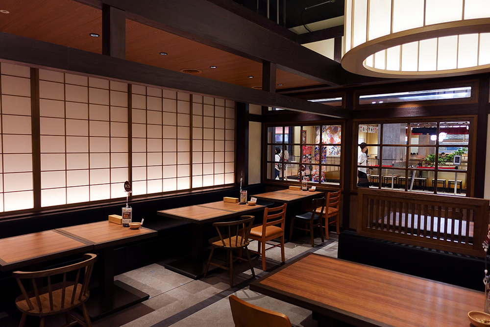 乾杯集團「高木和牛食堂」將以濃厚日式氛圍打造出全新餐廳造型，讓人有一秒到了日本的感覺（蕭芷琳攝）
