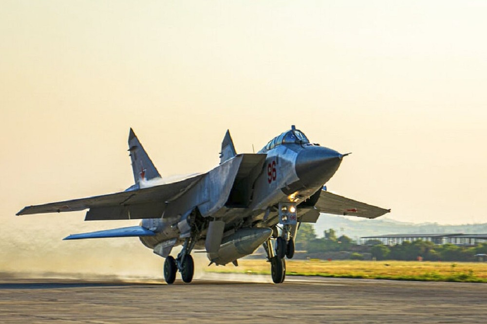 俄軍戰機搭載「匕首」極音速飛彈