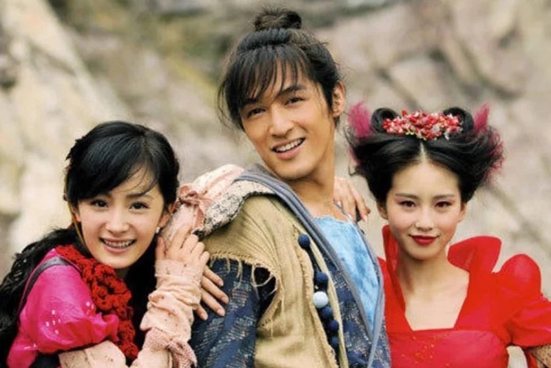 《仙劍奇俠傳3》楊冪（左起）、胡歌與劉詩詩如今都是一線演員