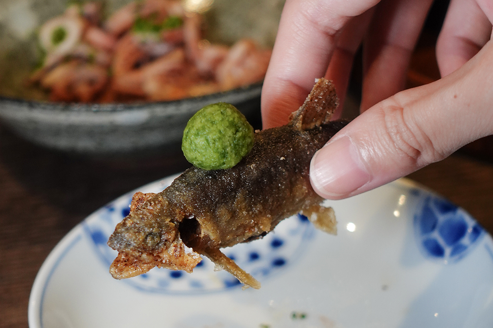 台中日本料理「爛漫小料理」推薦菜單：香魚（逸品）／售價每日公告在官方 IG
