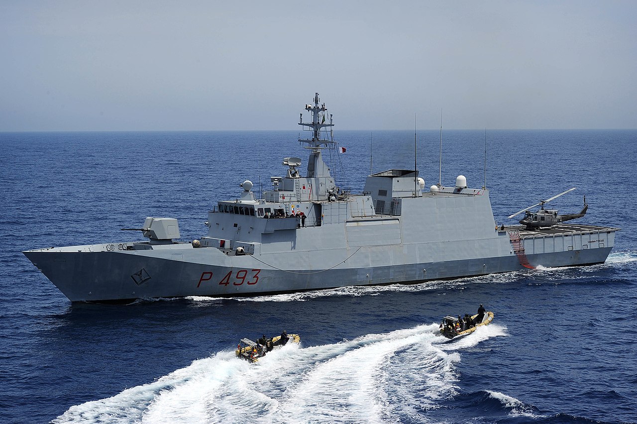 義國海軍現役的1500噸級指揮官級近岸巡邏艦