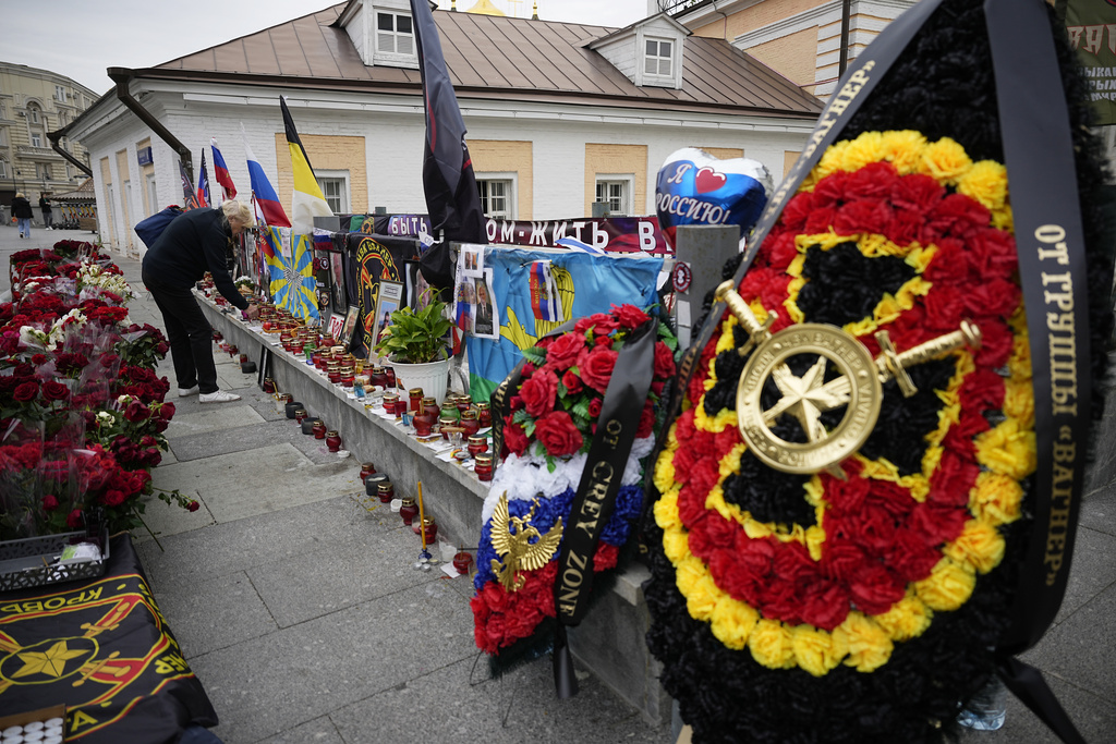 俄國多處都有民眾自發性的舉行臨時性的紀念普里戈辛活動。