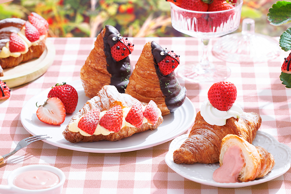 全台「八月堂」草莓季甜點：草莓卡士達可頌、草莓寶石可頌、瓢蟲美莓可頌／售價 75 元