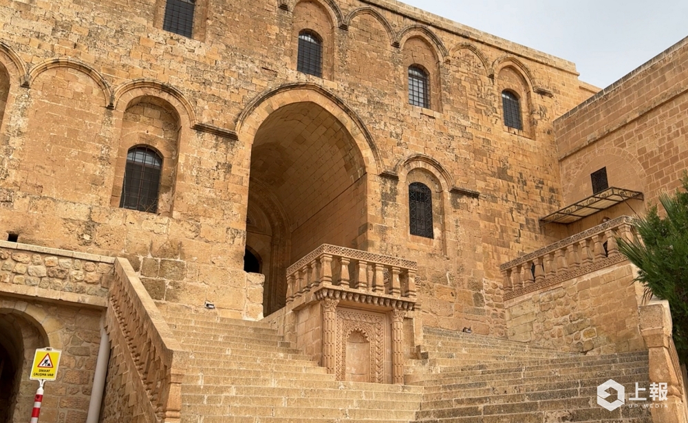 戴伊魯扎法蘭修道院 Deyrulzafaran Monastery