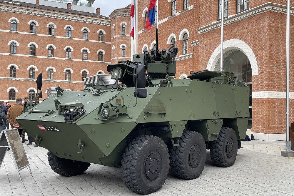 奧地利採購新一批225輛Pandur EVO六輪甲車
