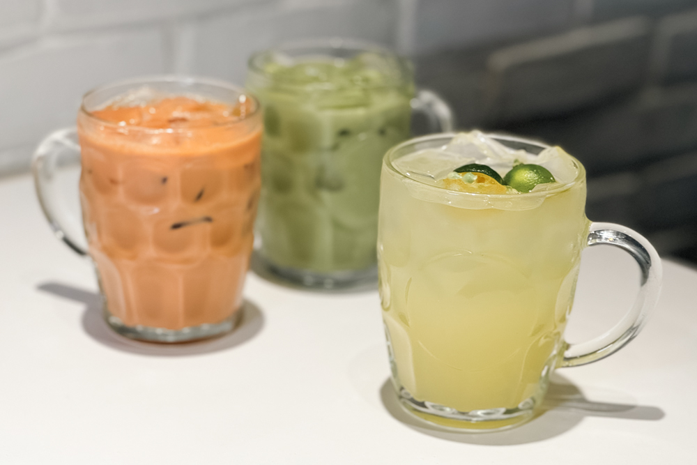 特調的「泰式綠奶茶」則融合奶茶與茉莉香氣，清爽怡人