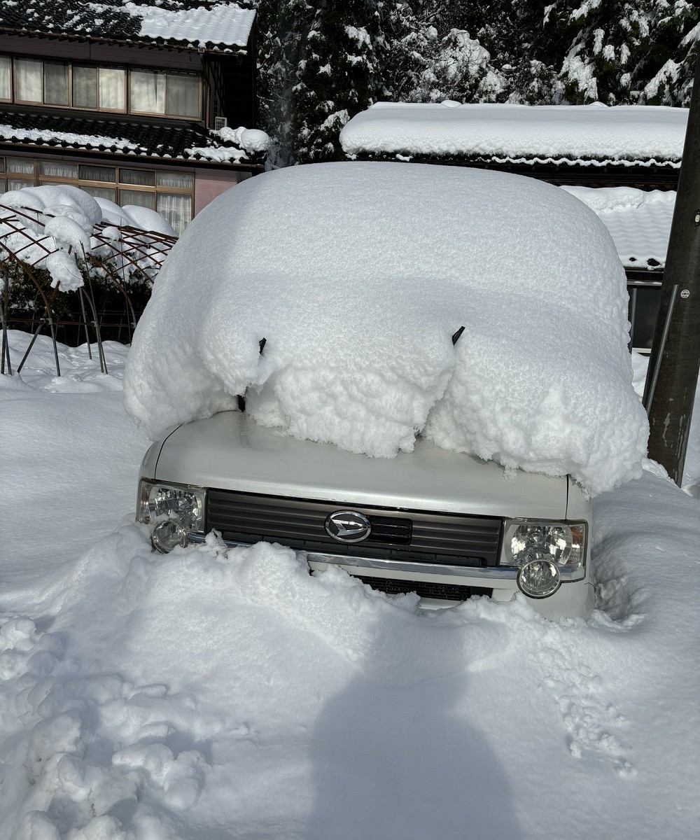 石川縣七尾市的大雪